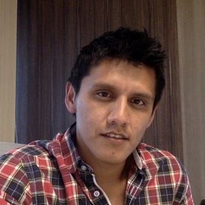 Meet your Posher, Roberto german